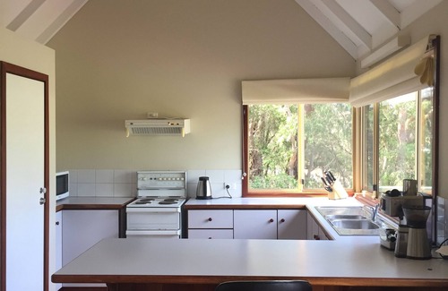 Eagle Bay Casa | Eagle Bay Cedar Beach House
