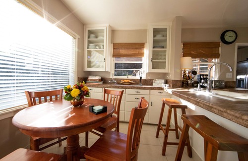 Los Alamos Casa | Eagle Creek Ranch in Downtown Los Alamos