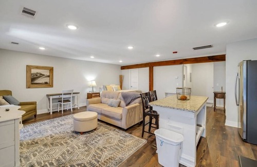 Statesboro Apartamento | Eagle Exec Loft In Downtown Statesboro