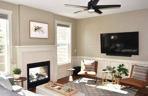 Eagle Casa | Eagle Four Seasons! Best location and greenbelt access.