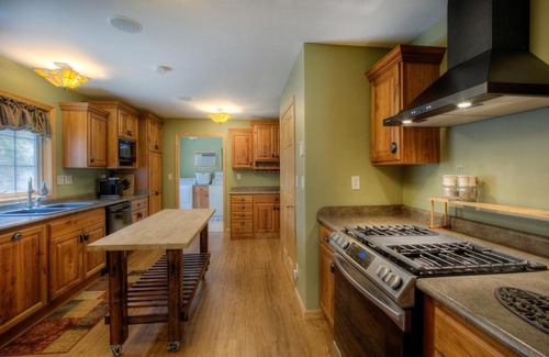 Custer Casa | Eagle Pine Lodge