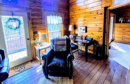 Sybertsville Cabina | Eagle Rock Cabin - 2 Blocks to the Lake ***Must be Eagle Rock property owner***