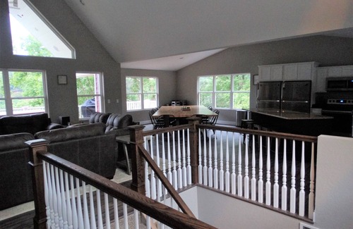 Speedwell Casa | Eagle's Cove - NUEVO 9 Br, 11 Ba w 2 Level Dock y Gentle Slope Lot w SIN ESCALERAS