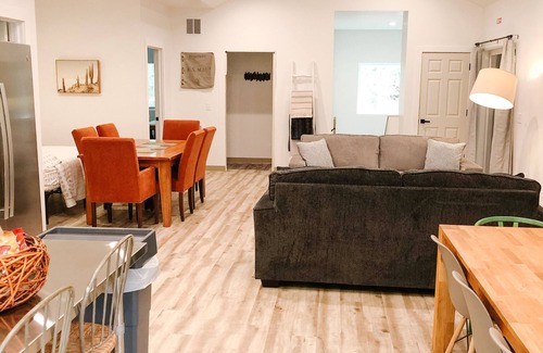 Rome Casa | Eagle's Nest Guest House II - Less than 2 Miles to Sand Valley - 16 beds!