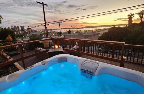 Middletown Casa | Eagle's Nest - Hot Tub & Stunning Bay View - Walk To Little Italy