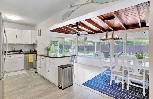 Florida North Atlantic Coast Casa | Eagle's Way: Firepit, Heated Pool, Sunroom Near BEACH!