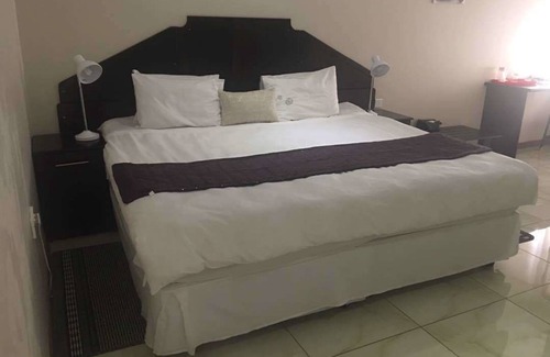 Ghanzi Casa | Eagle Suites Guest House