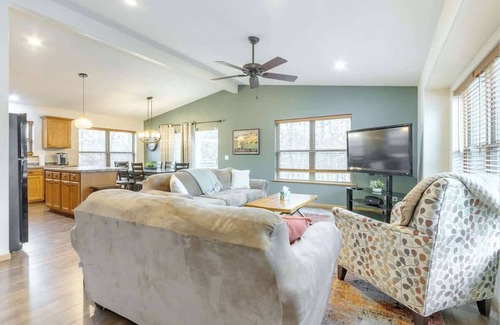 Rome Casa | Eagle Trail Escape - Pool and Beach Access!