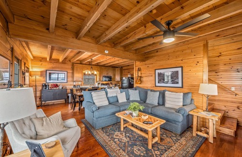 Valley Head Cabina | Eagle’s Crest at Mentone-Amazing Views, sleeps 8