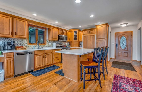 De Soto Casa | Eagles Landing Sleeps 15 HOT TUB