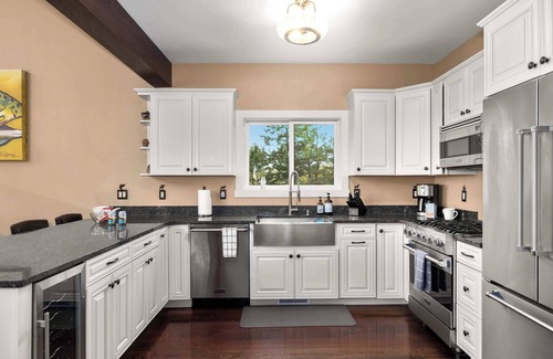 Somers Casa | Eagles Nest - Hot Tub & Lake Views