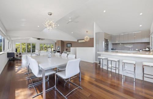 Merrijig Casa | Eagles Nest - Merrijig - Sleeps 10