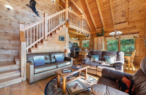 Gatlinburg - Pigeon Forge Cabina | Eagles Point 3 Bedrooms 3 Bathrooms Cabin