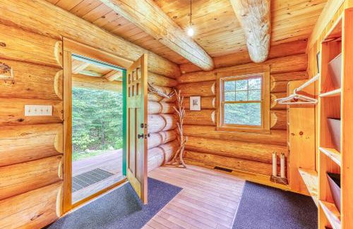 Franconia Casa | Eaglet Log Home
