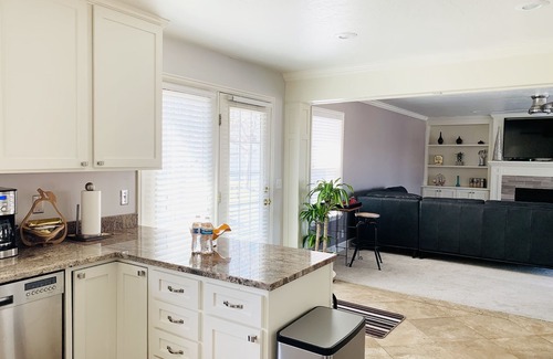 North Salt Lake Casa | Eaglewood Golf Course area