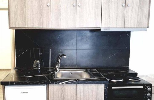 Perea Casa | Eantos Studios and Suites