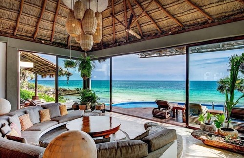 Playa Paraiso Villa | Beachfront Luxury Villa in Tulum beach