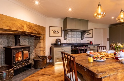 Hambridge Casa | Earnshill House - Ocho Habitaciones Casa, Capacidad 16