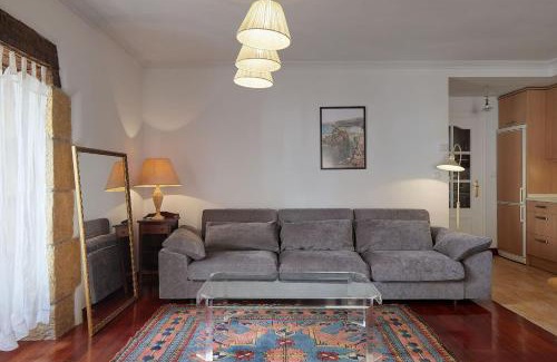 Zarautz Apartamento | EARRA - Casa Trini - Centro y 2 min de la playa