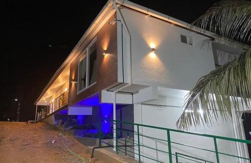 Todupulai Hotel | Earth Lounge Resort