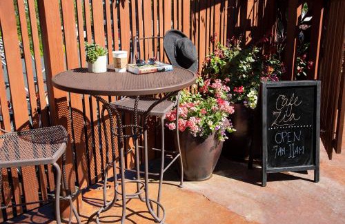 Friday Harbor Hotel | Earthbox Inn & Spa