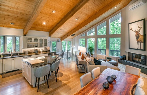 Mountain Valley Casa | Maravillosa diversión en el este de Aspen con cascada y estanque