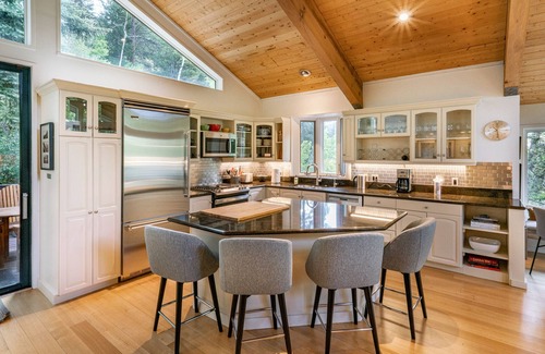 Mountain Valley Casa | Maravillosa diversión en el este de Aspen con cascada y estanque