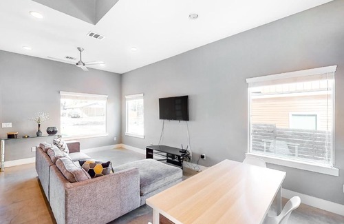 St. John - Coronado Hills Casa | East Austin Charmer