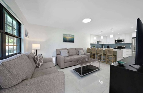 Melaleuca Gardens Apartamento | East Beach Apart by PMI unit 2