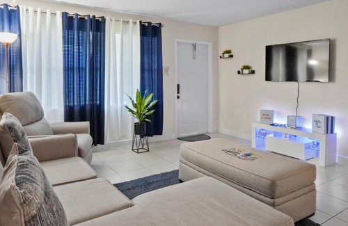 Riviera Beach Casa | East by the Beach on Silver Beach 411A