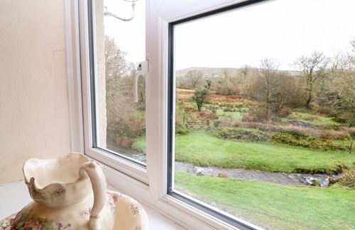 Okehampton Cabaña | EAST CLEAVE, pet friendly, character holiday cottage in Bridestowe