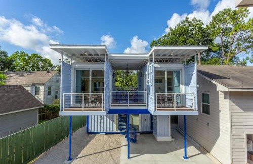Greater East End Apartamento | East Downtown Micro-luxe Container Living Pod #10