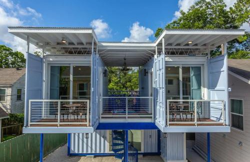 Greater East End Apartamento | East Downtown Micro-luxe Container Living Pod #10