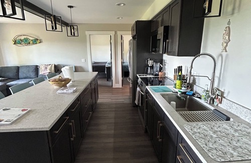 Homer Apartamento | East End Swell - NEW- DOWNSTAIRS Retreat with Ocean, Mountain & Glacier Views