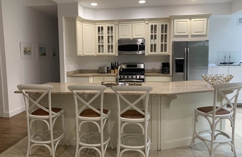 Clearwater Beach Casa | East Hampton - Private Clearwater Beach Association w/ beach, pool and hot tub!