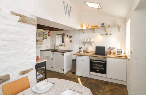 Hawes Cabaña | EAST HOUSE, family friendly, character holiday cottage in Hawes