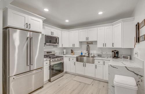 East Los Angeles Apartamento | East Los Angeles Retreat about 2 Mi to Citadel Outlets