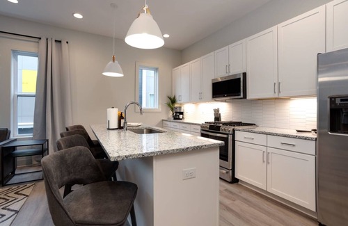 Talbot's Corner Casa | East Nash Double - 26 Beds Booking Fast