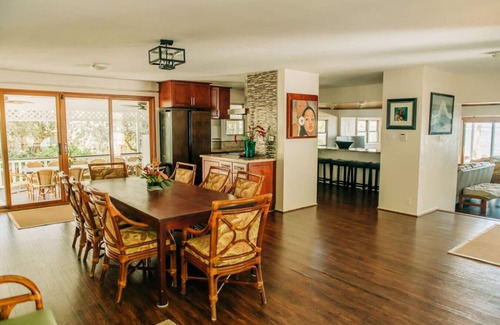 Punaluu Casa | East Oahu Oceanfront Estate