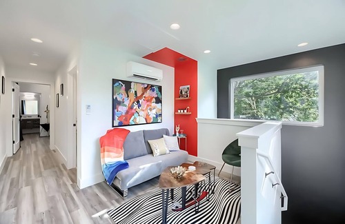 East Cesar Chavez Casa | East Side Masterpiece