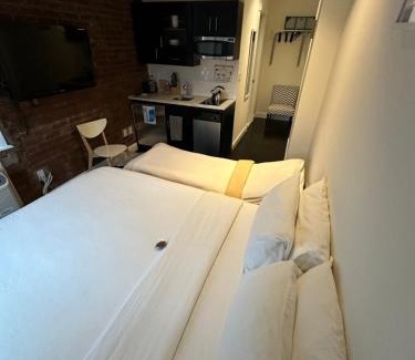 Ukrainian Village Hotel | East Village Hotel