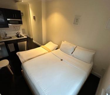 Ukrainian Village Hotel | East Village Hotel