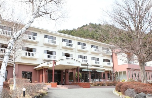 Fujikawaguchiko Hotel | East Wing 3rd floor JapaneseWestern modern 10 t / Minamitsurugun Yamanashi