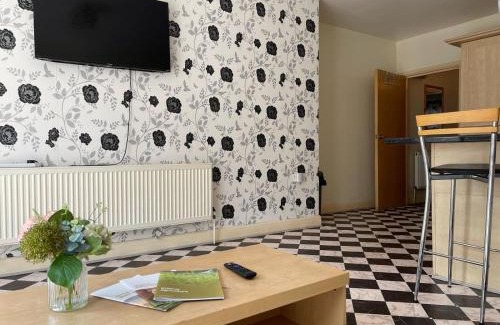 Stratford Casa | Eastenders Guest Stay