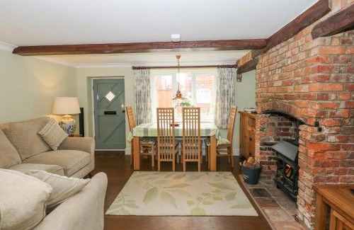 Dersingham Casa | Easter Cottage