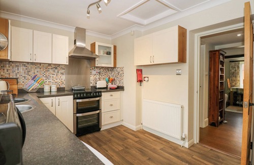 Dersingham Cabaña | EASTER COTTAGE, with open fire in Dersingham
