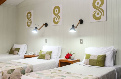 Hanga Roa Hotel | Easter Island Ecolodge