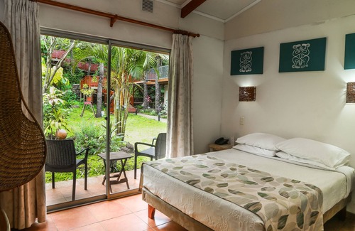 Hanga Roa Hotel | Easter Island Ecolodge