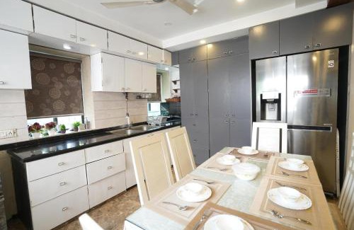 Behala Apartamento | Eastern Elegance by JadeCaps3BHKAlipore