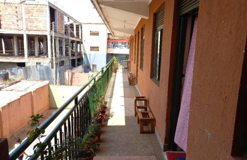 Tororo Cama Y Desayuno | EasternWings guest Apartments